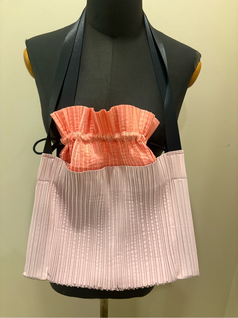 Brand new Pleated Two-Tone Tote Bag in Coral & Light Pink